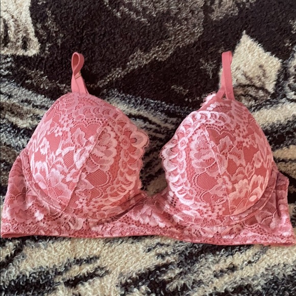 Bra - Picture 2 of 4